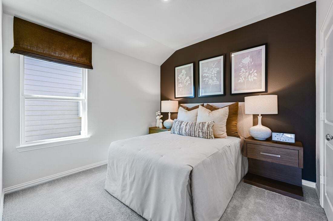 hj-tx-dallas-river-ridge-kyle-lot-27c-bedroom-03