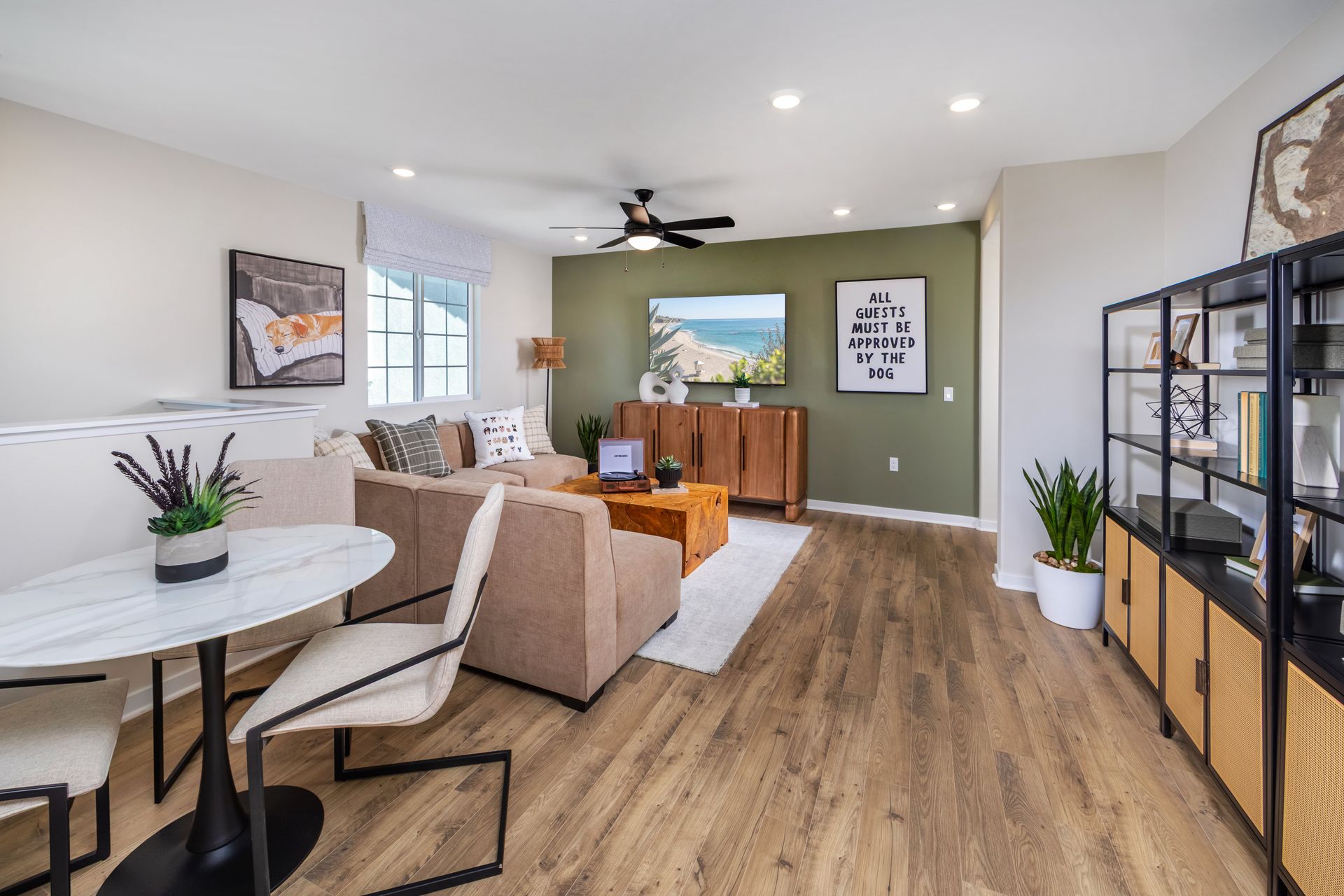 ca-socal-victoria square-plan 2-2 story-5 bed-loft
