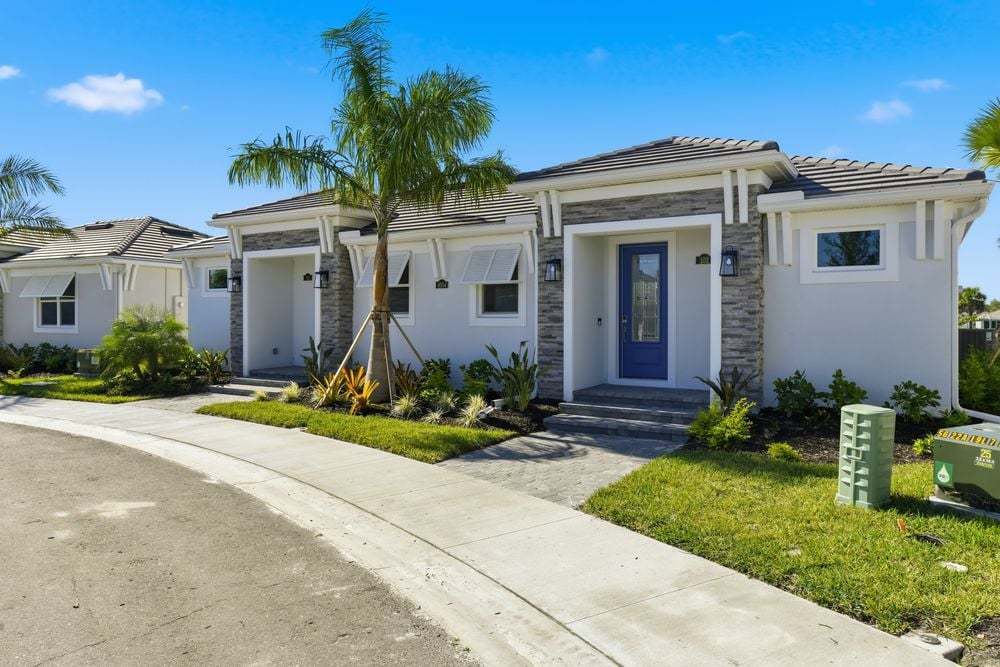 Verona - Esplanade at Azario Lakewood Ranch: Lakewood Ranch, Florida - Taylor Morrison