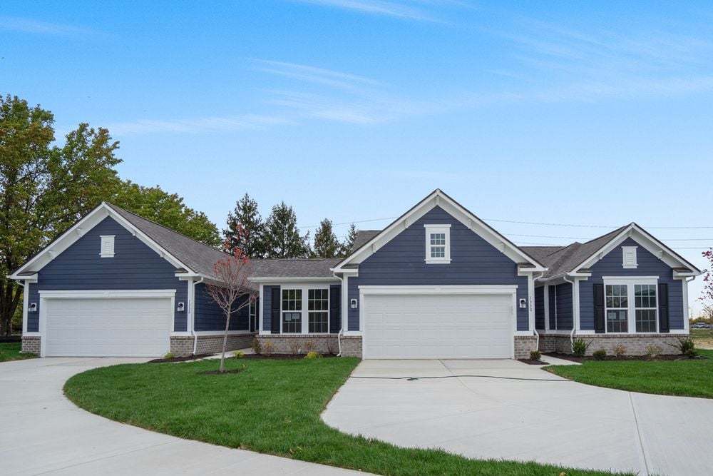 Courtyard 1752 - The Reserve: Indianapolis, Indiana - Taylor Morrison