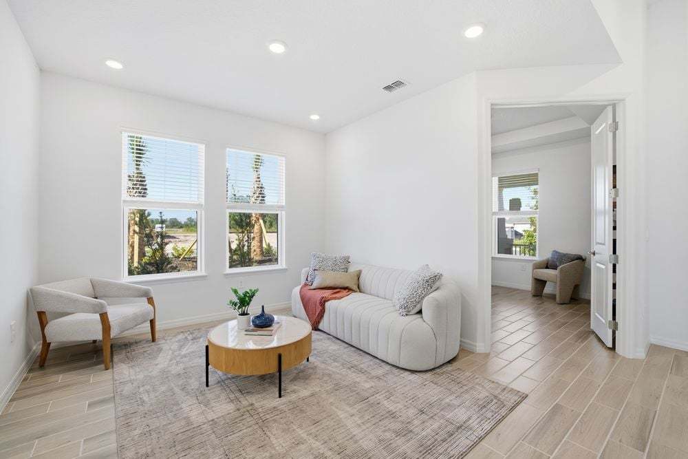 hj-fl-tampa-firethorn-saint-thomas-lot-1058-l...