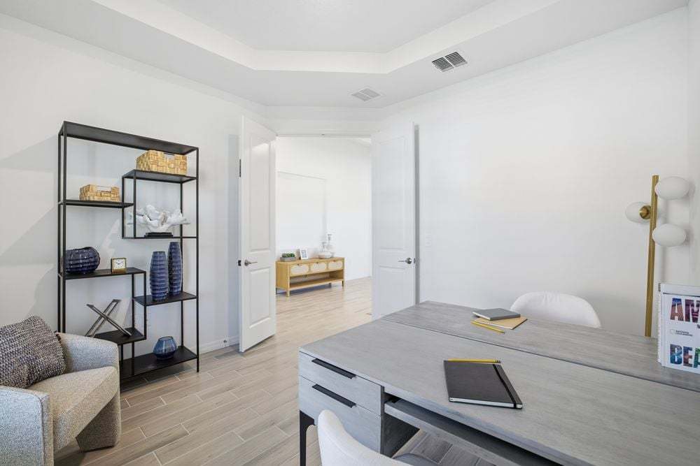 hj-fl-tampa-firethorn-saint-thomas-lot-1058-s...