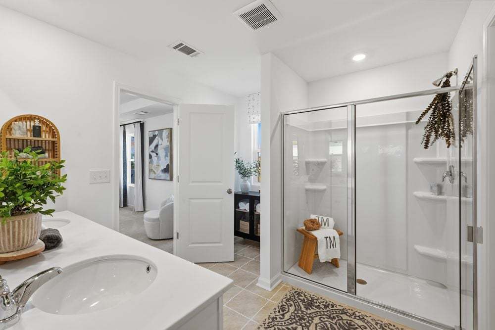 hj-ga-atlanta-falls-creek-wakehurst-lot-8-bat...