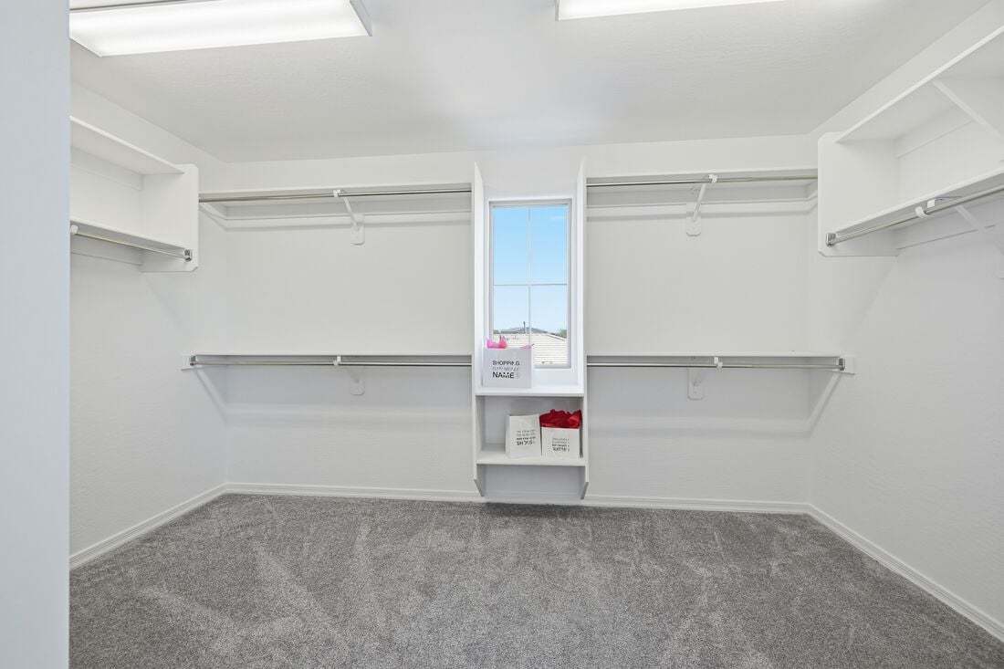 La Mira Wedgewood Primary Walk-in Closet