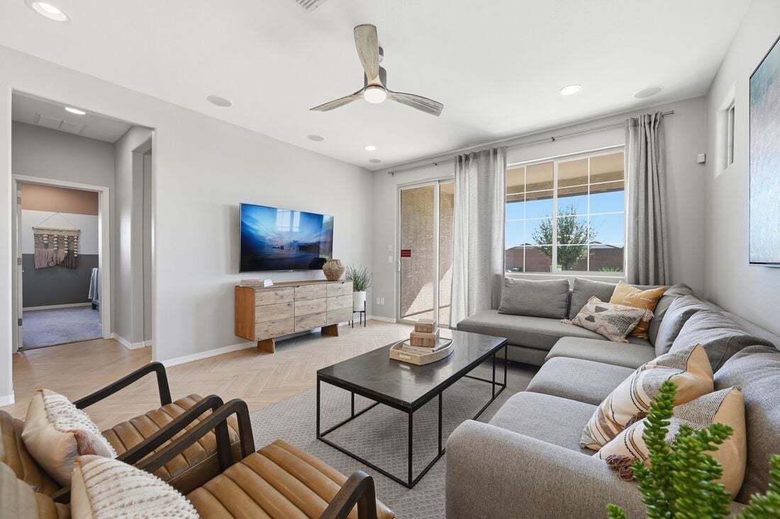 La Mira DiscoveryHarlow ModelGreat Room 2