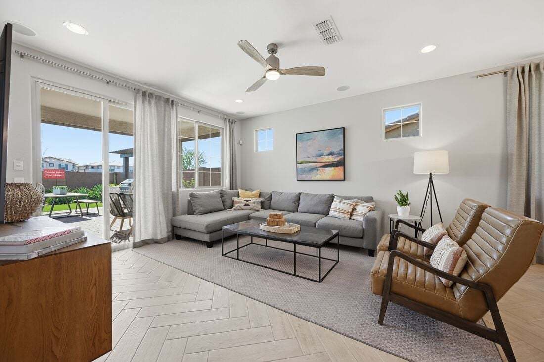 La Mira DiscoveryHarlow ModelGreat Room 3