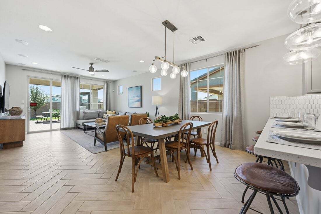 La Mira Discovery_Harlow Model_Dining and...