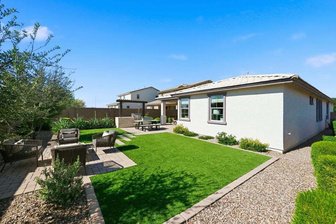 La Mira DiscoveryHarlow ModelBackyard3