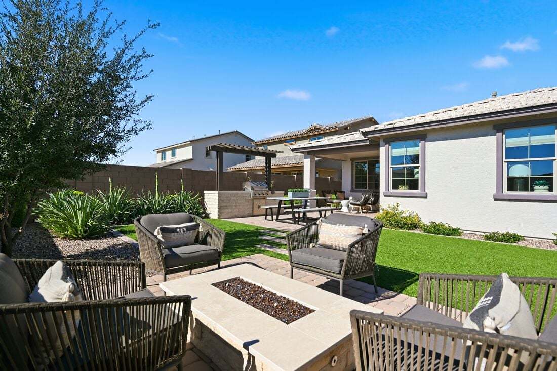 La Mira DiscoveryHarlow ModelBackyard4