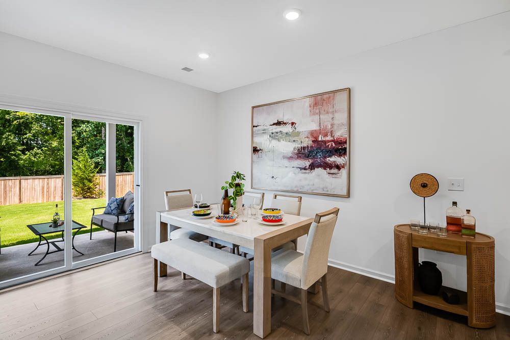 hj-nc-raleigh-forestville-magnolia-lot-2-dini...