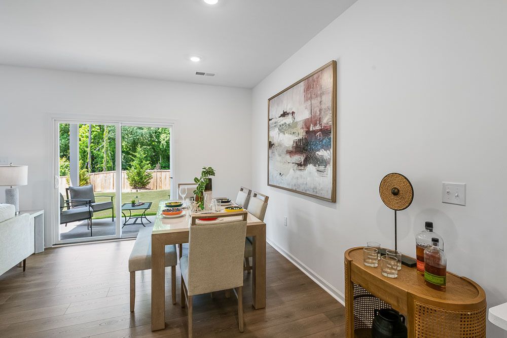 hj-nc-raleigh-forestville-magnolia-lot-2-dini...