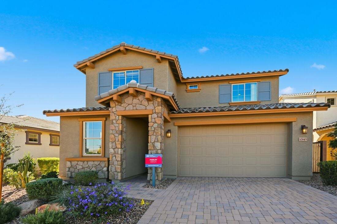 La Mira Discovery_Paisley Model_Exterior Day