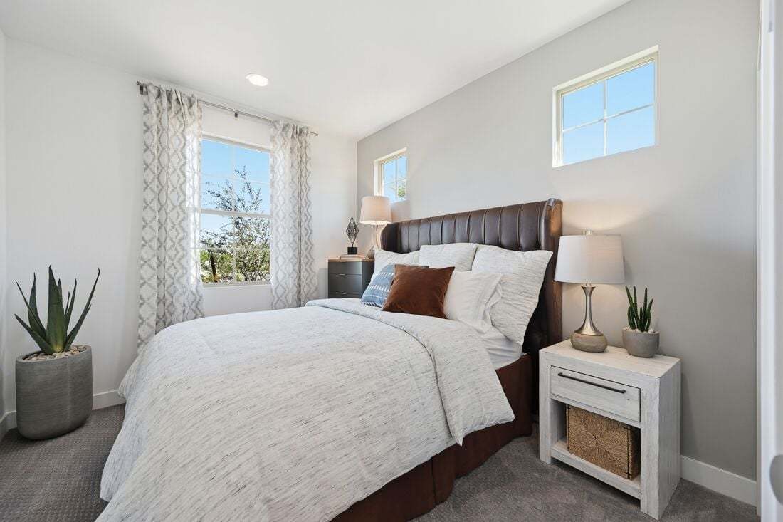 La Mira DiscoveryPaisley ModelSecondary Bedroom 4