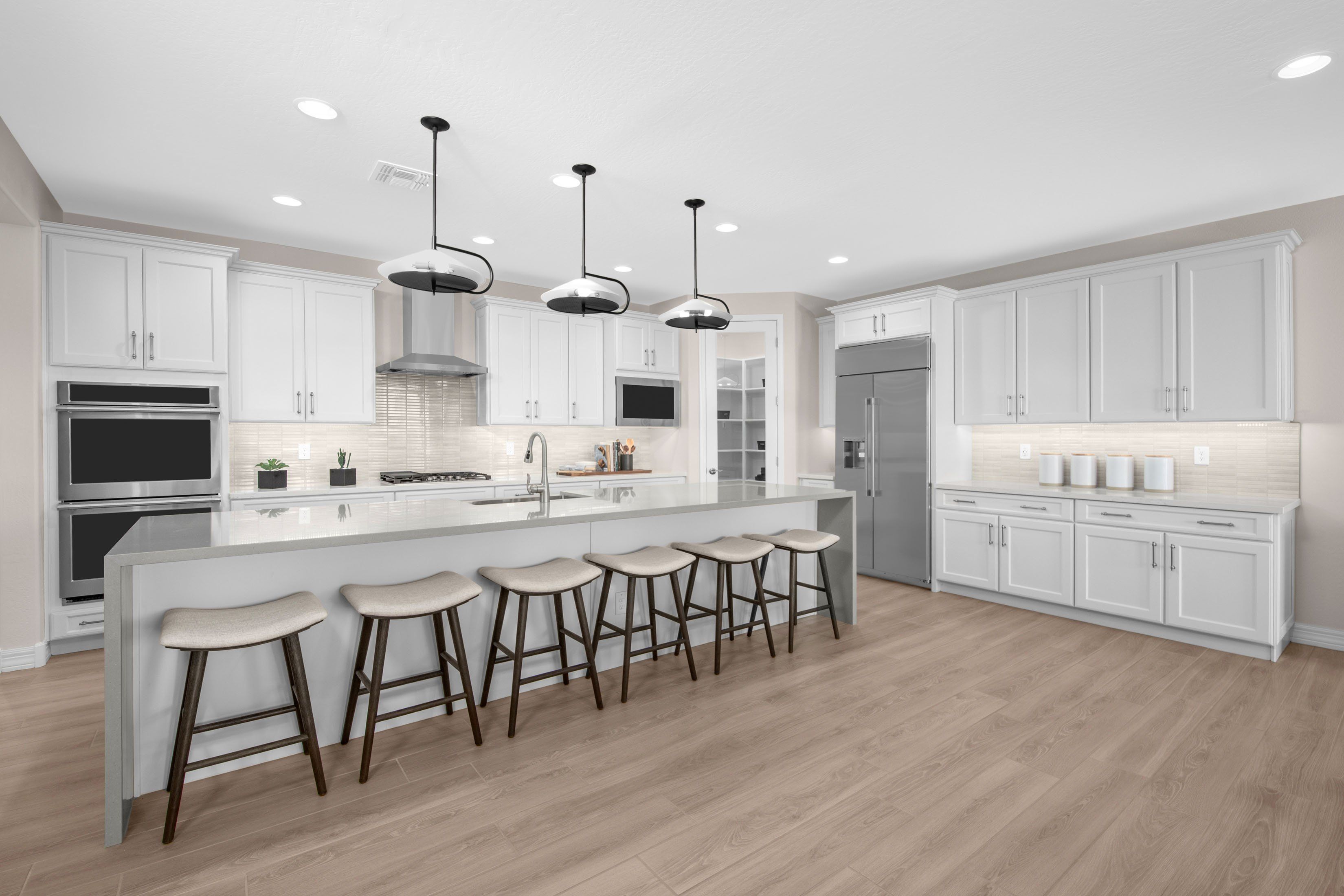 TaylorMorrison_CombsRanchJourney_Overland-Kit...