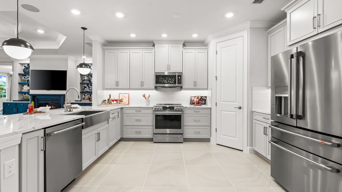 Vitale Model - Esplanade by the Islands...