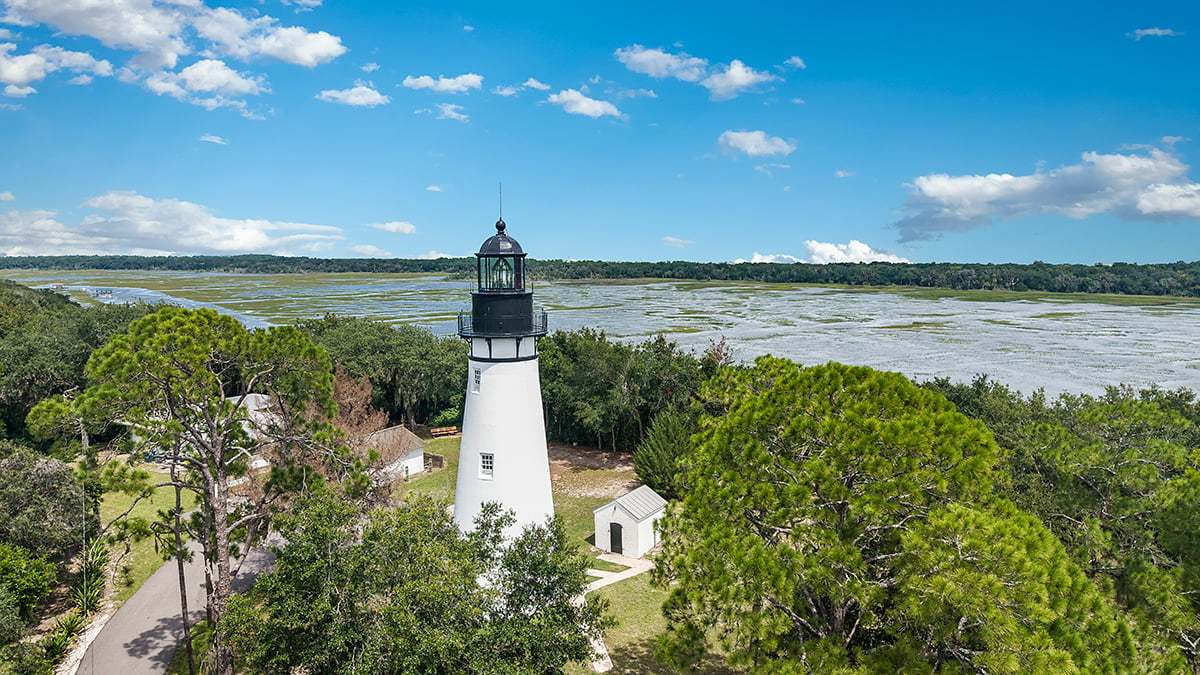 Amelia-Island-Lighthouse-0521-1200x675
