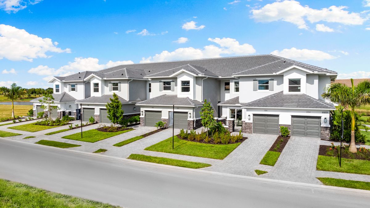 Esplanade by the Islands Coach Homes Exterior