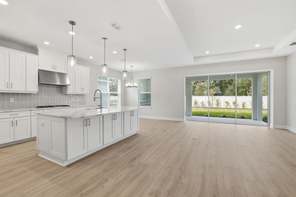 30231 Imperati Boulevard (Farnese)