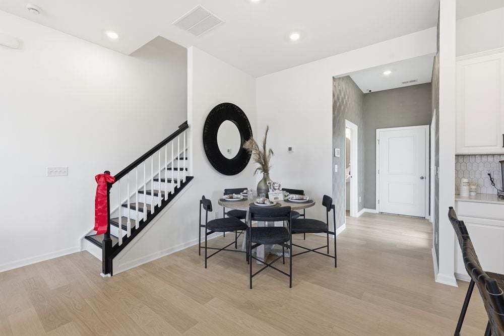 hj-sc-charlotte-terraces-at-the-exchange-avon...