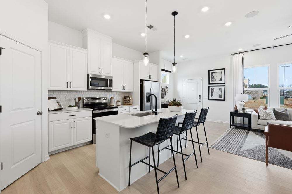 hj-sc-charlotte-terraces-at-the-exchange-avon...