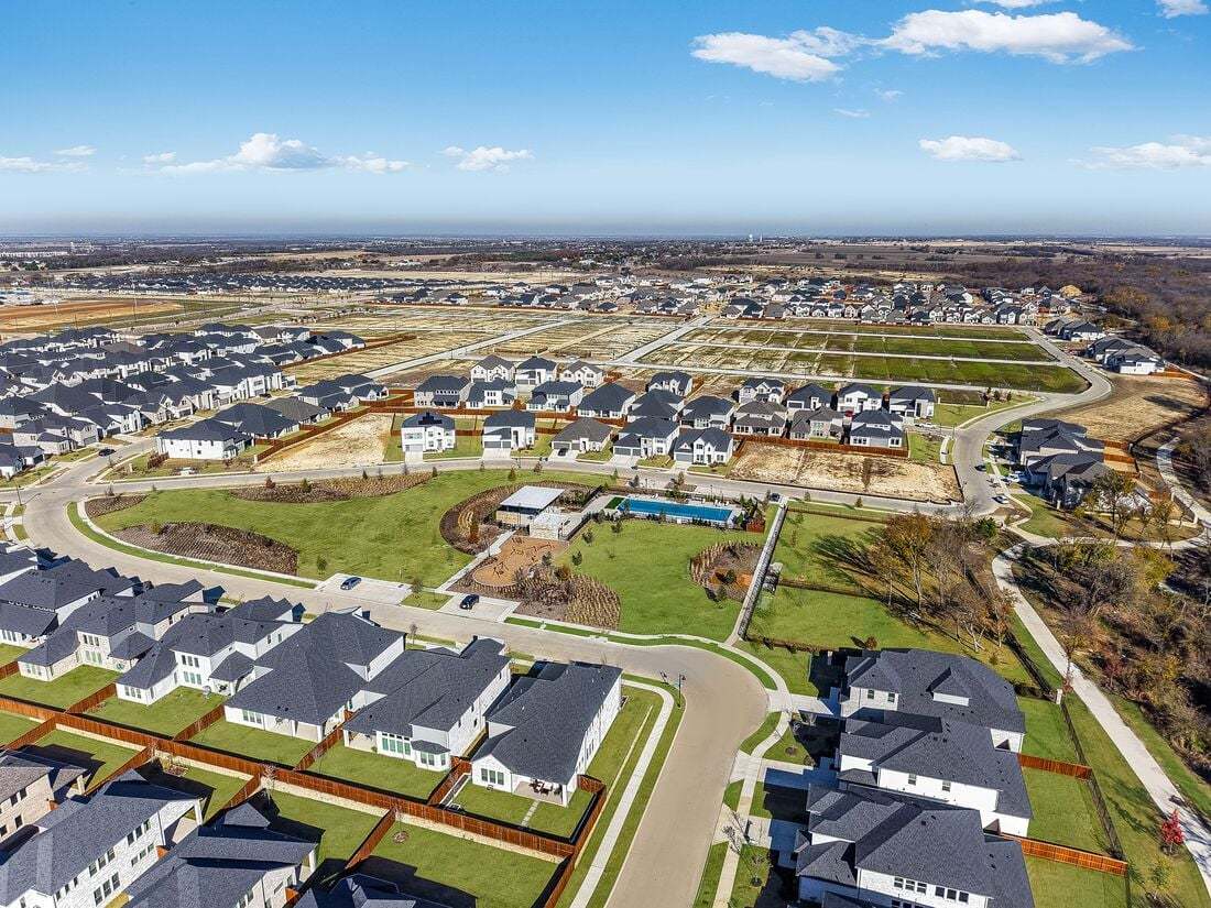 hj-tx-dallas-cross-creek-meadows-1717-elderbe...