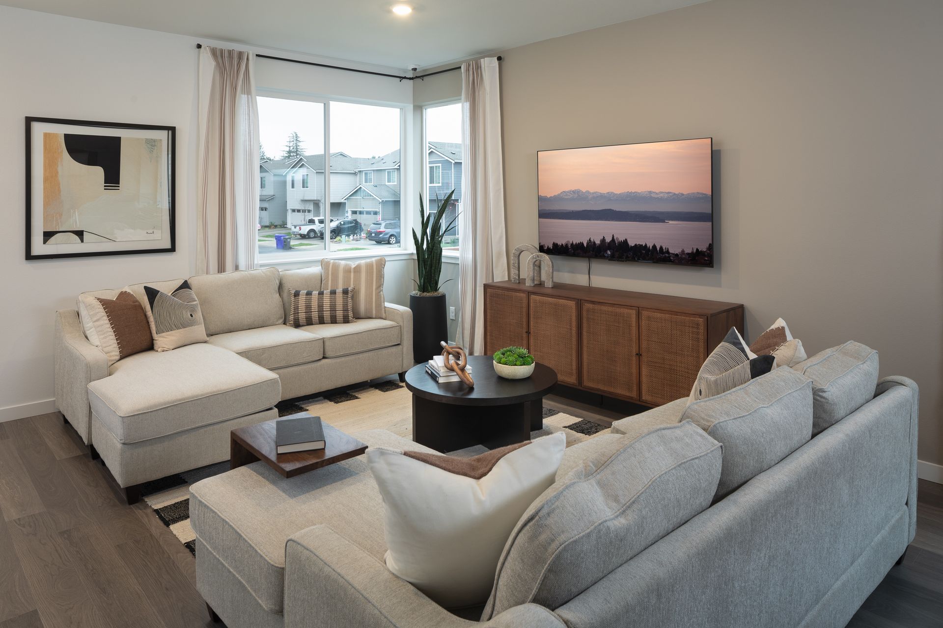 Piper Ridge Townhomes Dahlia Great Room