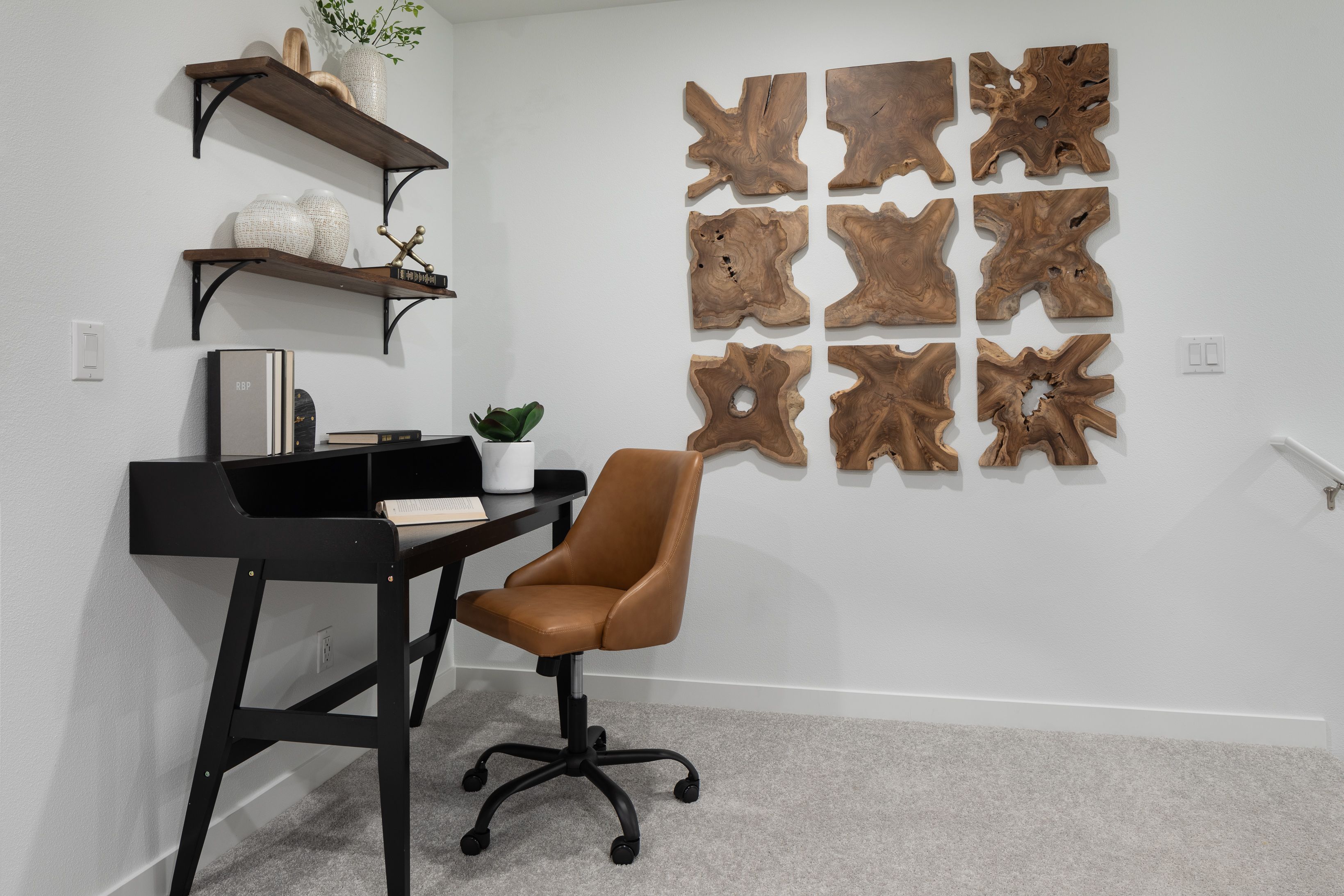 Piper Ridge Townhomes Dahlia Tech Area