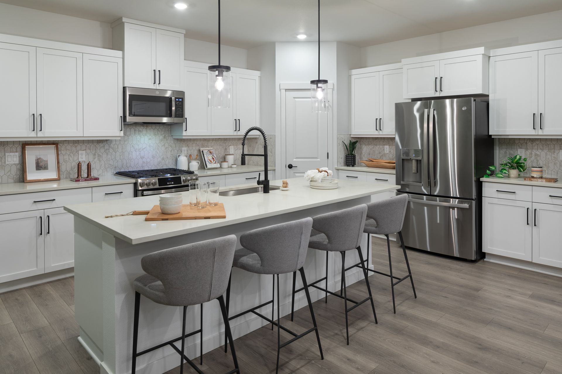 Piper Ridge Townhomes Sorrel Kitchen