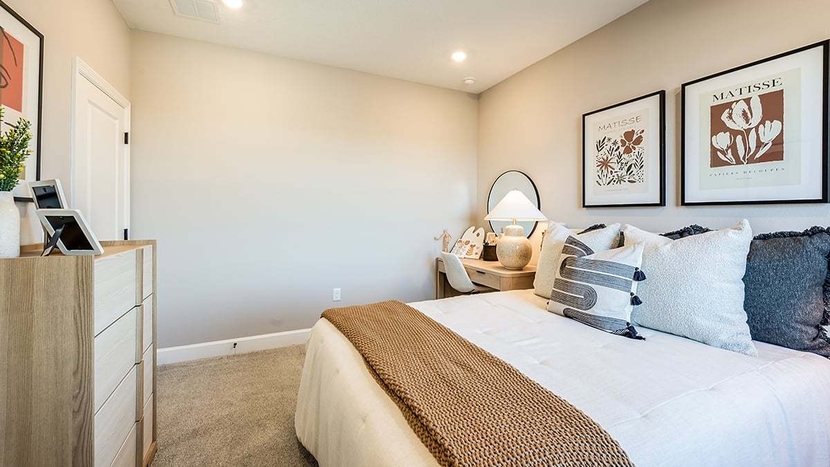 Lochside-Anastasia-3084-1200x675