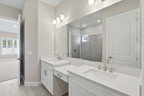 4216 Barbuda Lane (Lazio)