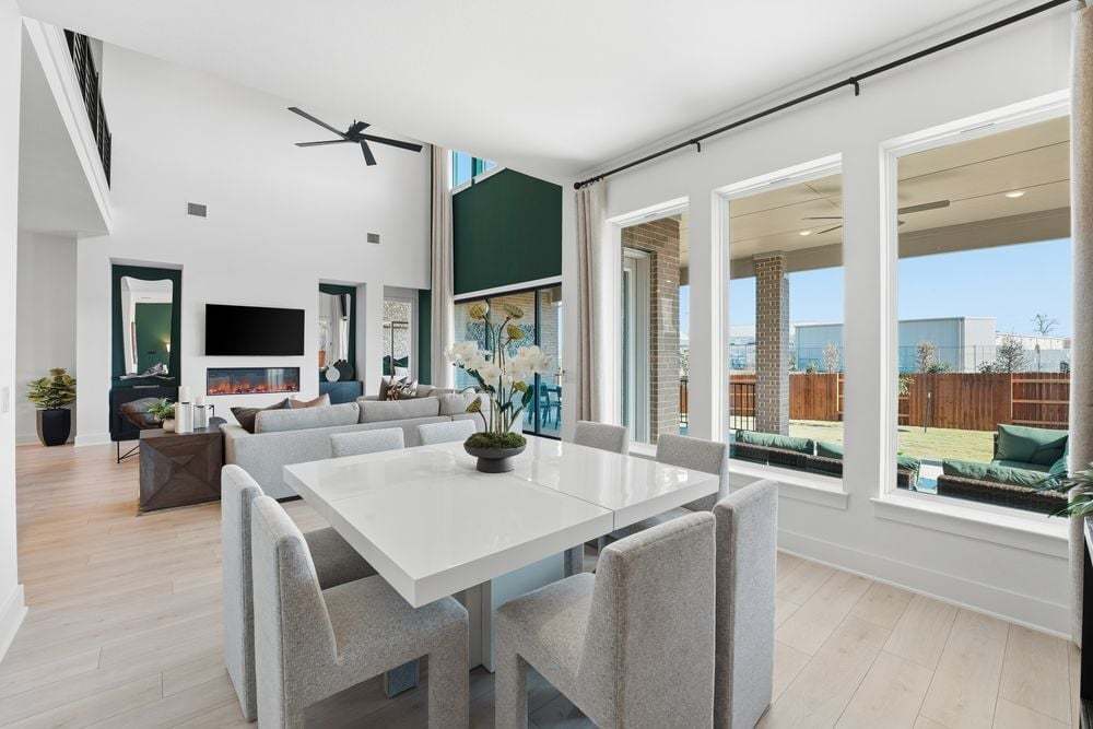 Silverleaf  Mesa  DiningGreat rm