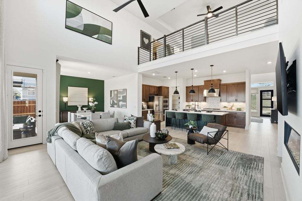 Silverleaf  Mesa  Great rm Dining  Kitchen