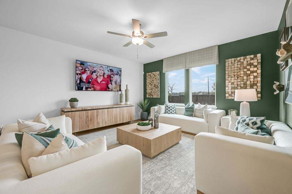 hj-tx-austin-longview-robin-lot-6-tv-lounge-001