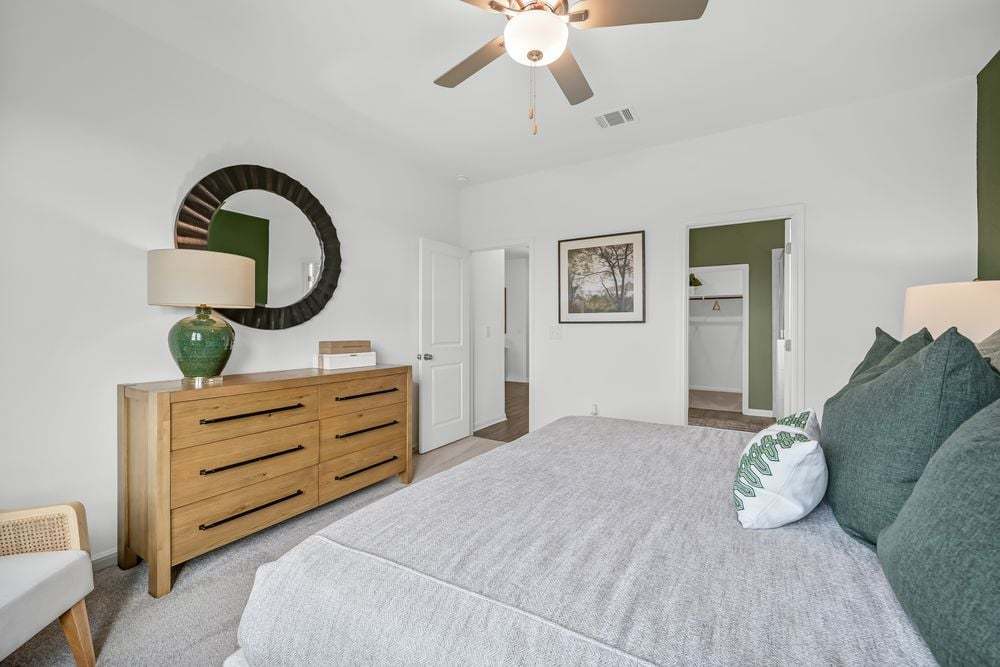 hj-tx-austin-longview-robin-lot-6-master-bedr...