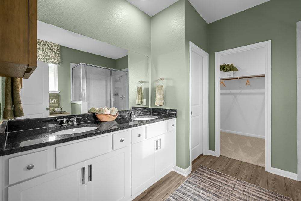 hj-tx-austin-longview-robin-lot-6-bathroom-001