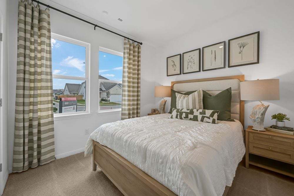 hj-tx-austin-longview-robin-lot-6-bedroom-001