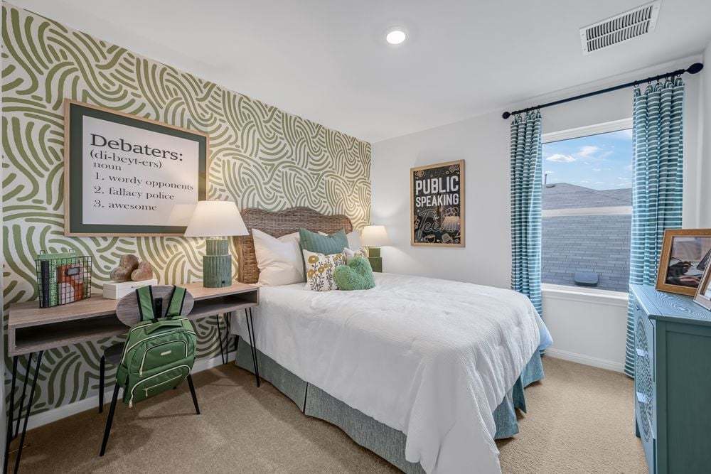 hj-tx-austin-longview-robin-lot-6-bedroom-005