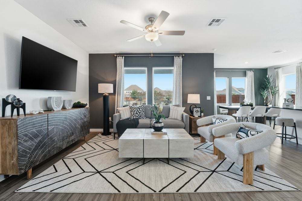 hj-tx-austin-sunfield-harrier-lot-na-tv-lounge-001