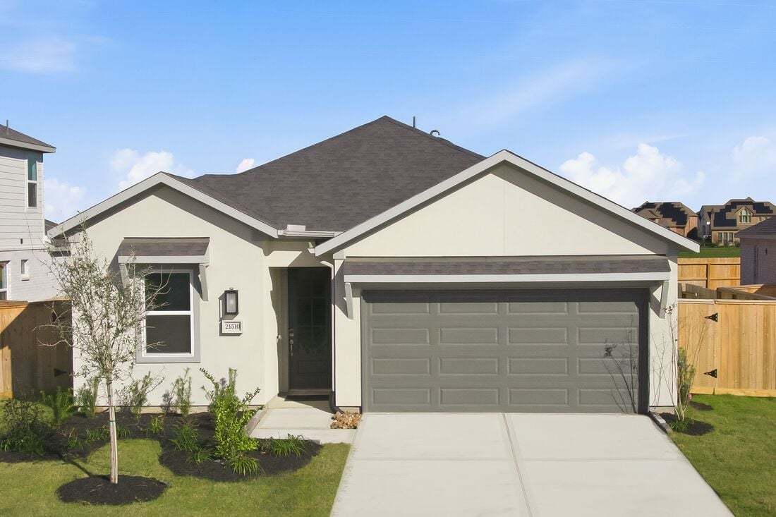 21510 Coronado Green Drive (Lantana)