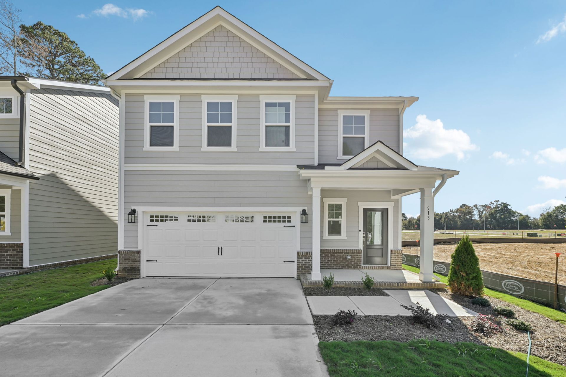 50-web-or-mls-513 Soar Ln - 001