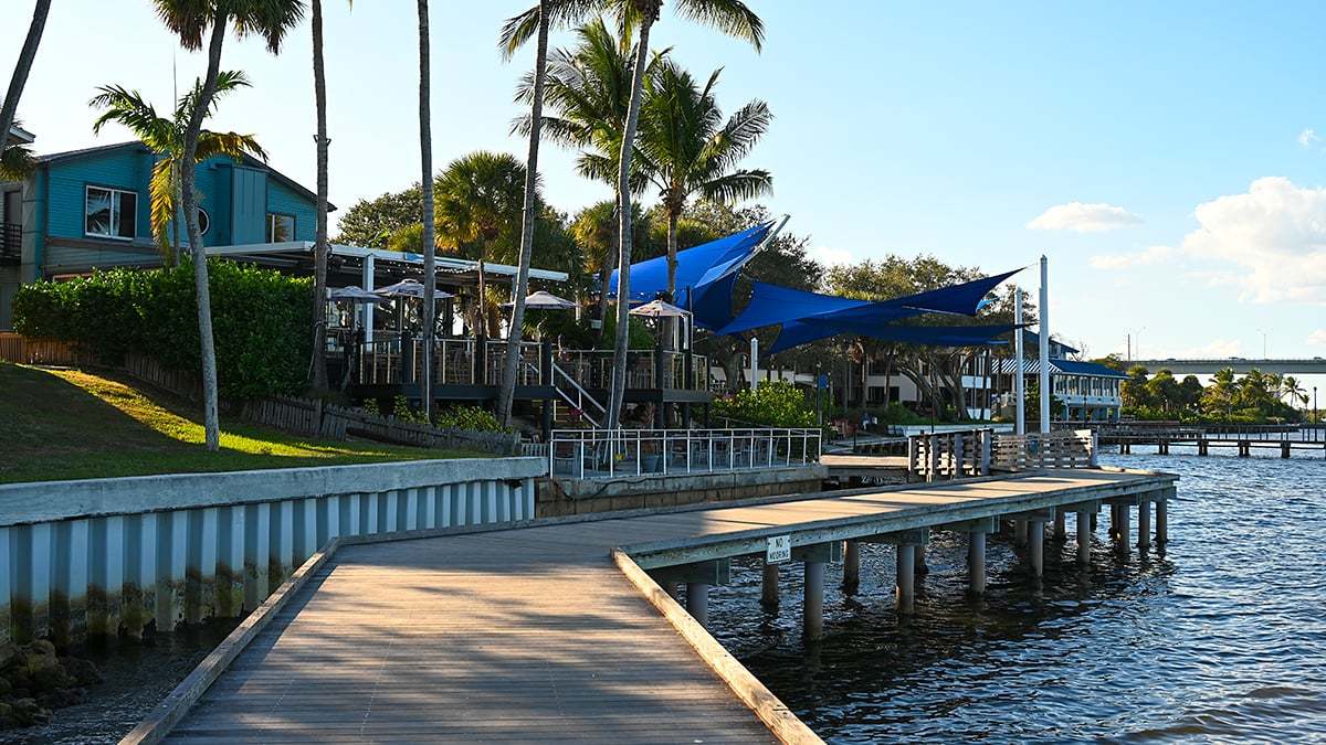 Downtown-Stuart-2461-1200x675