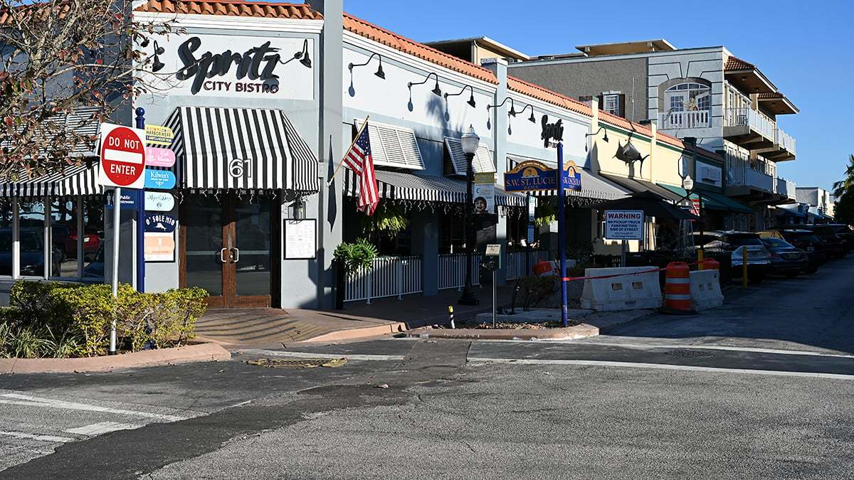Downtown-Stuart-2467-1200x675