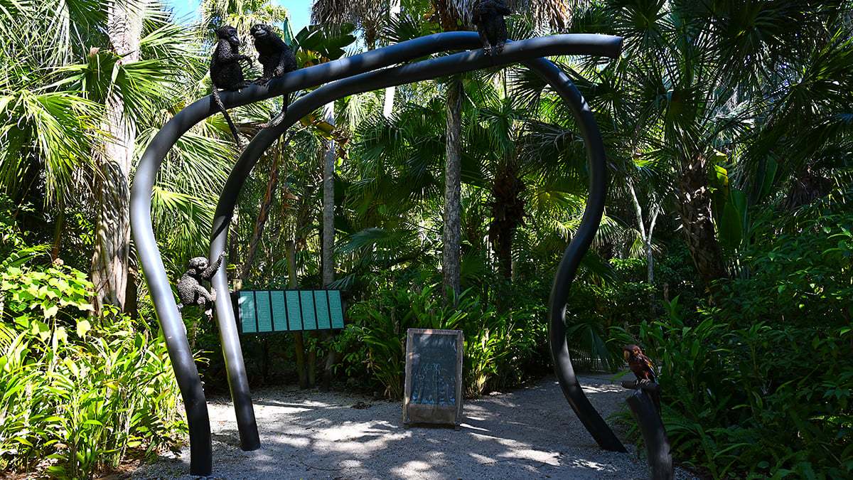 Mckee-Botanical-Gardens-2408-1200x675