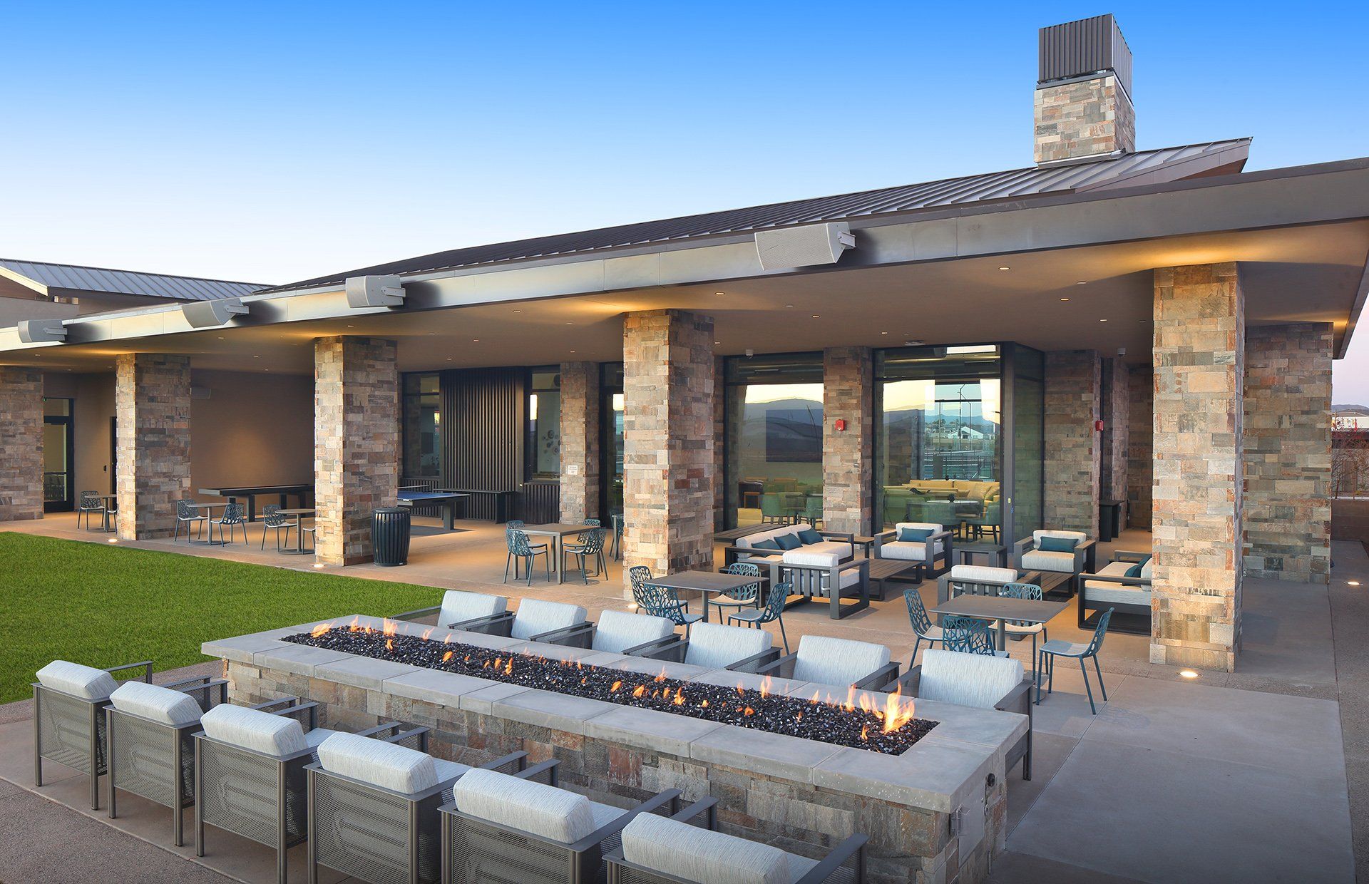 Asante clubhouse outdoor seating 2