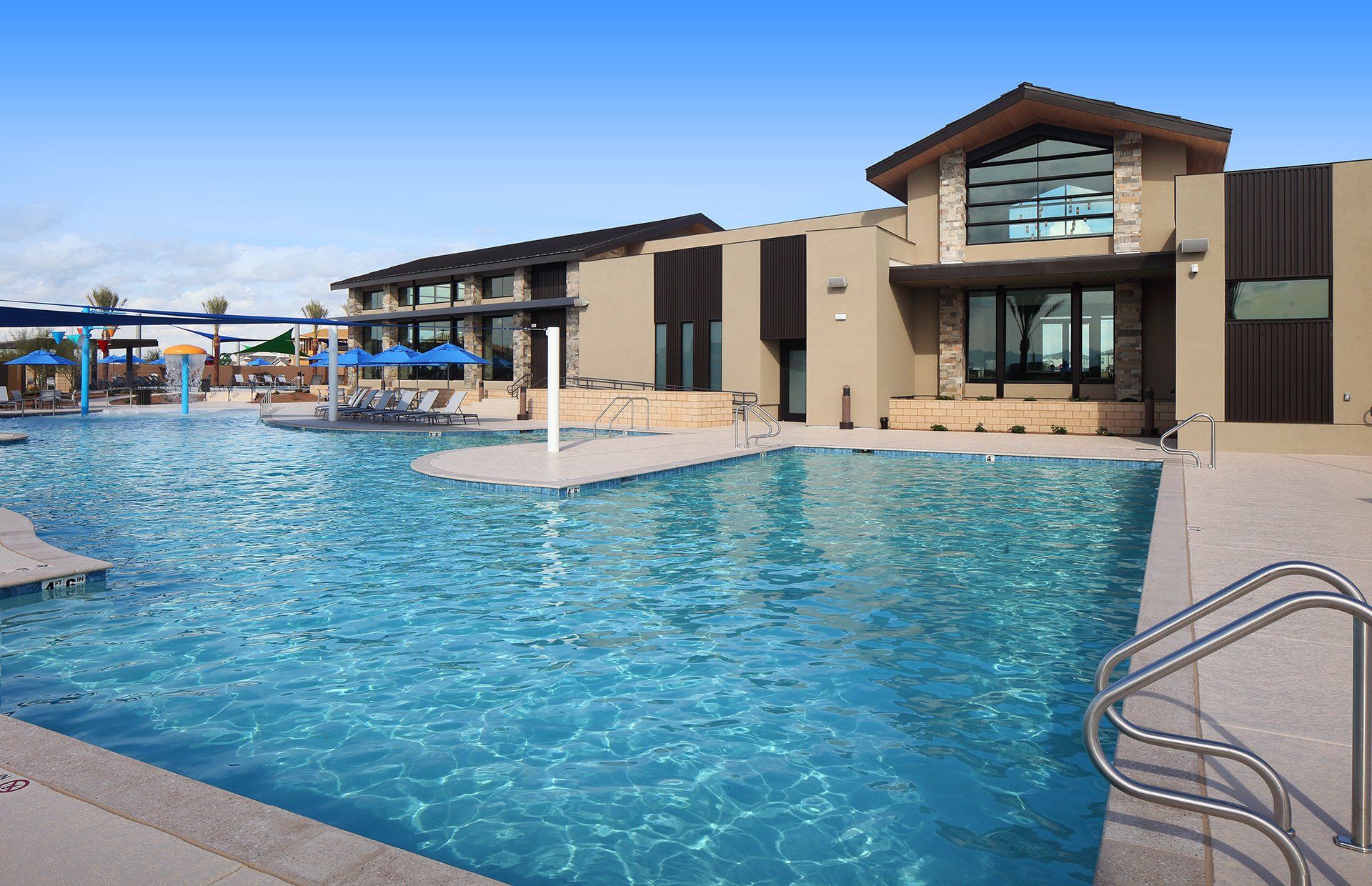 Asante pool 4