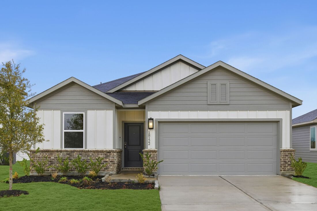 18122 Lone Hill Drive (Lantana II)