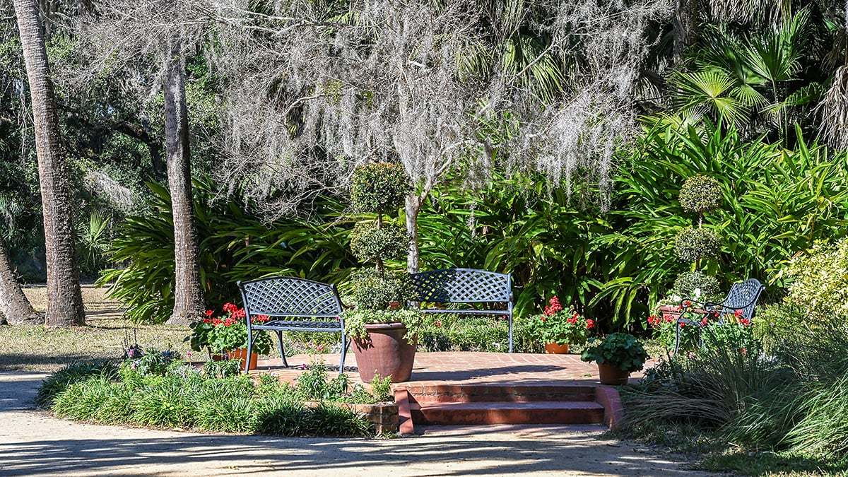 Washington-Oaks-Gardens-State-Park-2800-1200x675