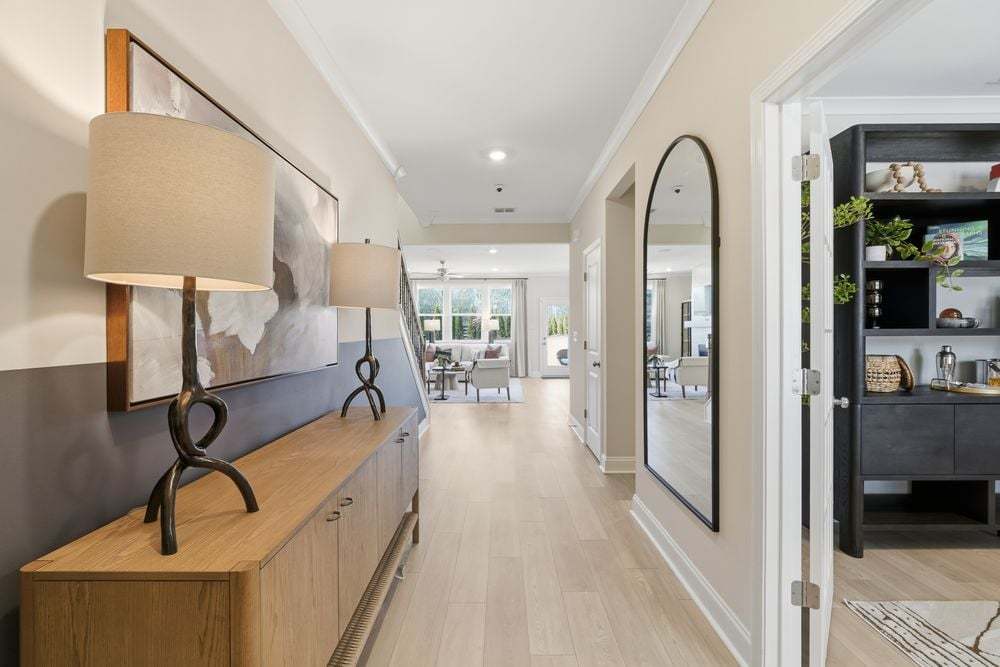 hj-ga-atlanta-dreycott-essex-lot-75-coridoor-...