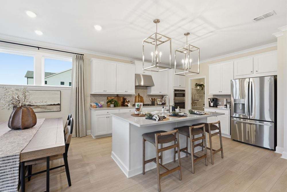 hj-ga-atlanta-dreycott-essex-lot-75-kitchen-008