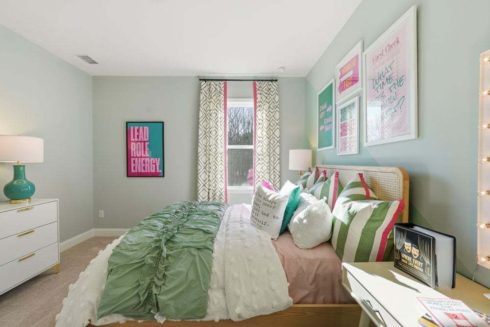 hj-ga-atlanta-dreycott-essex-lot-75-bedroom-001